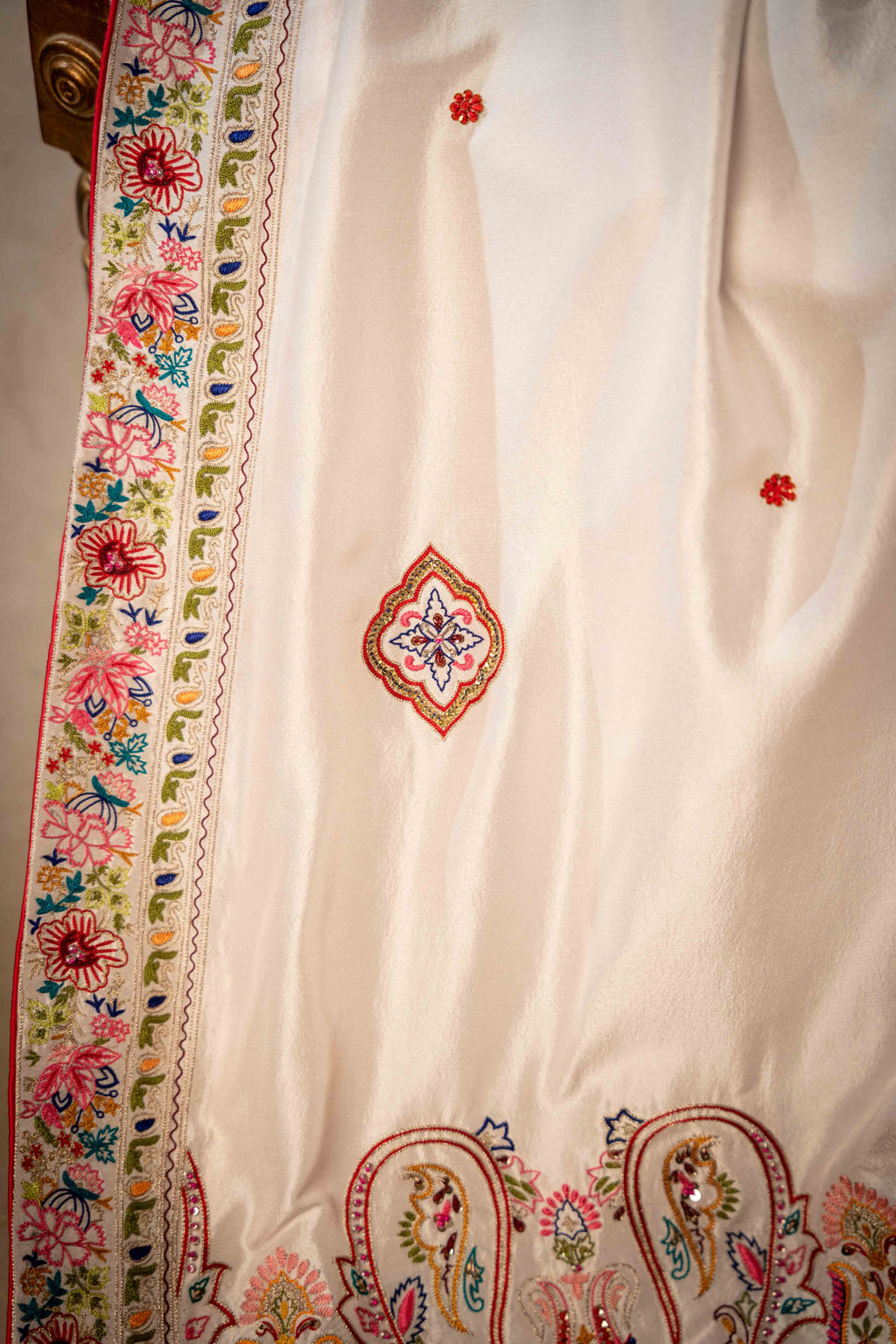 Kashmiri - Handcrafted Raw Silk Shawl by Vashah - Shopping Karado