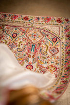 Vashah Kashmiri - Hand Embroidered Raw Silk Shawl - Shopping Karado