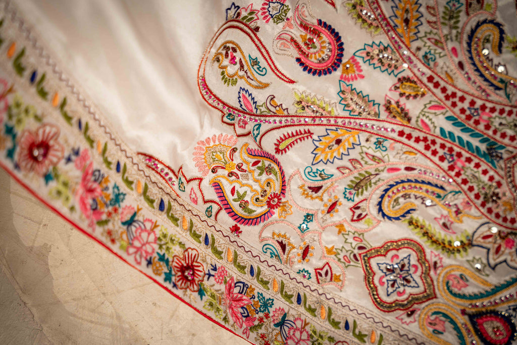 Kashmiri - Handcrafted Raw Silk Shawl by Vashah - Shopping Karado