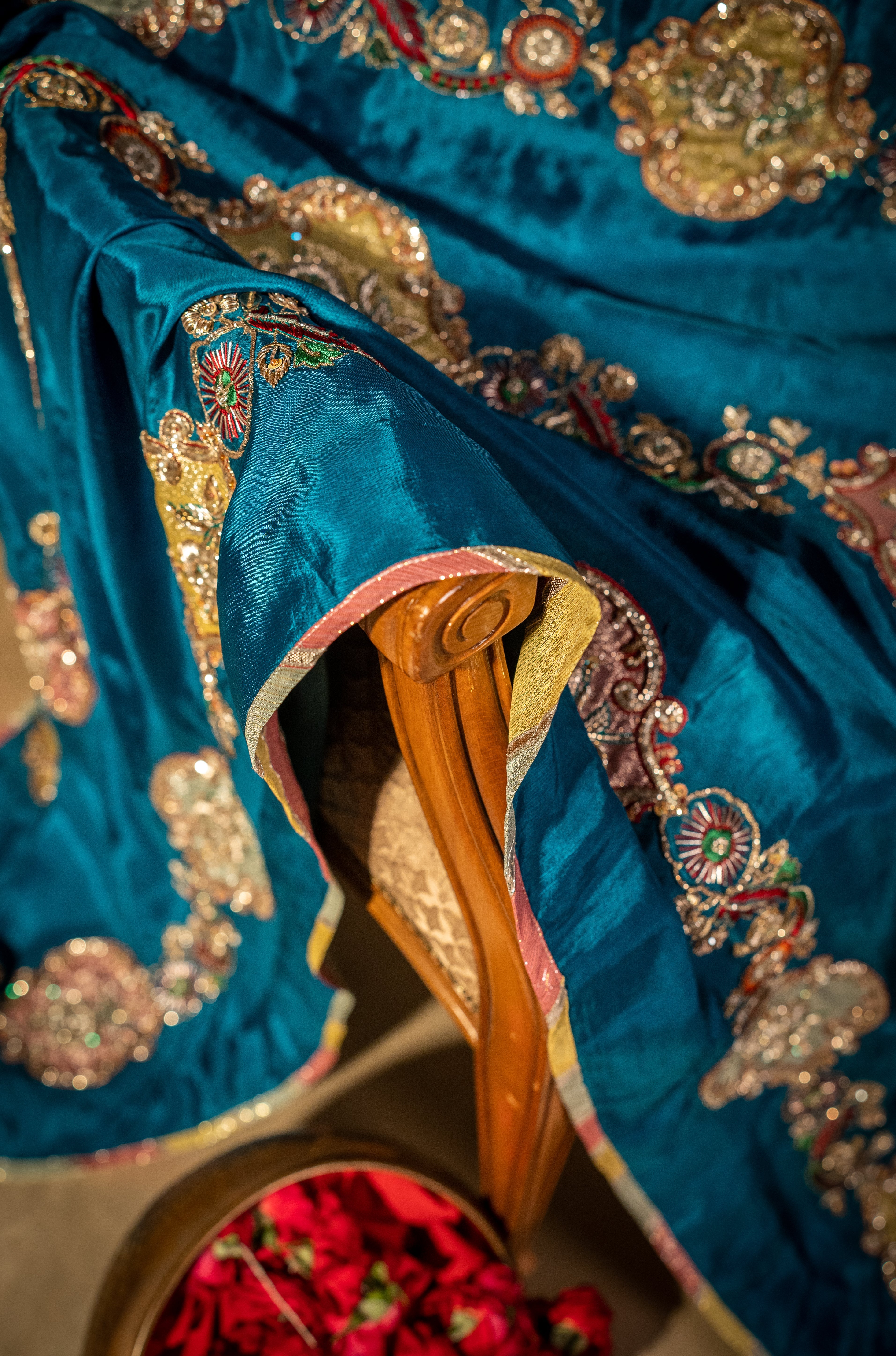 Mor Mahal - Handcrafted Raw Silk Shawl by Vashah - Shopping Karado