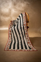 Vashah Naqashi - Hand Embroidered Raw Silk Shawl - Shopping Karado