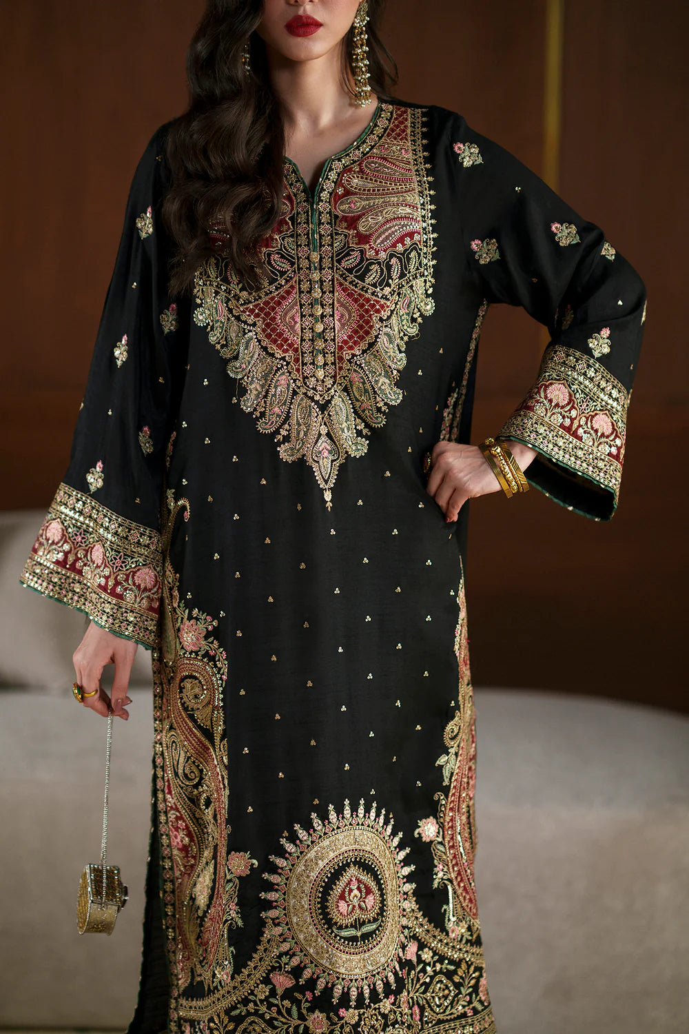 EMBROIDERED KAFTAN