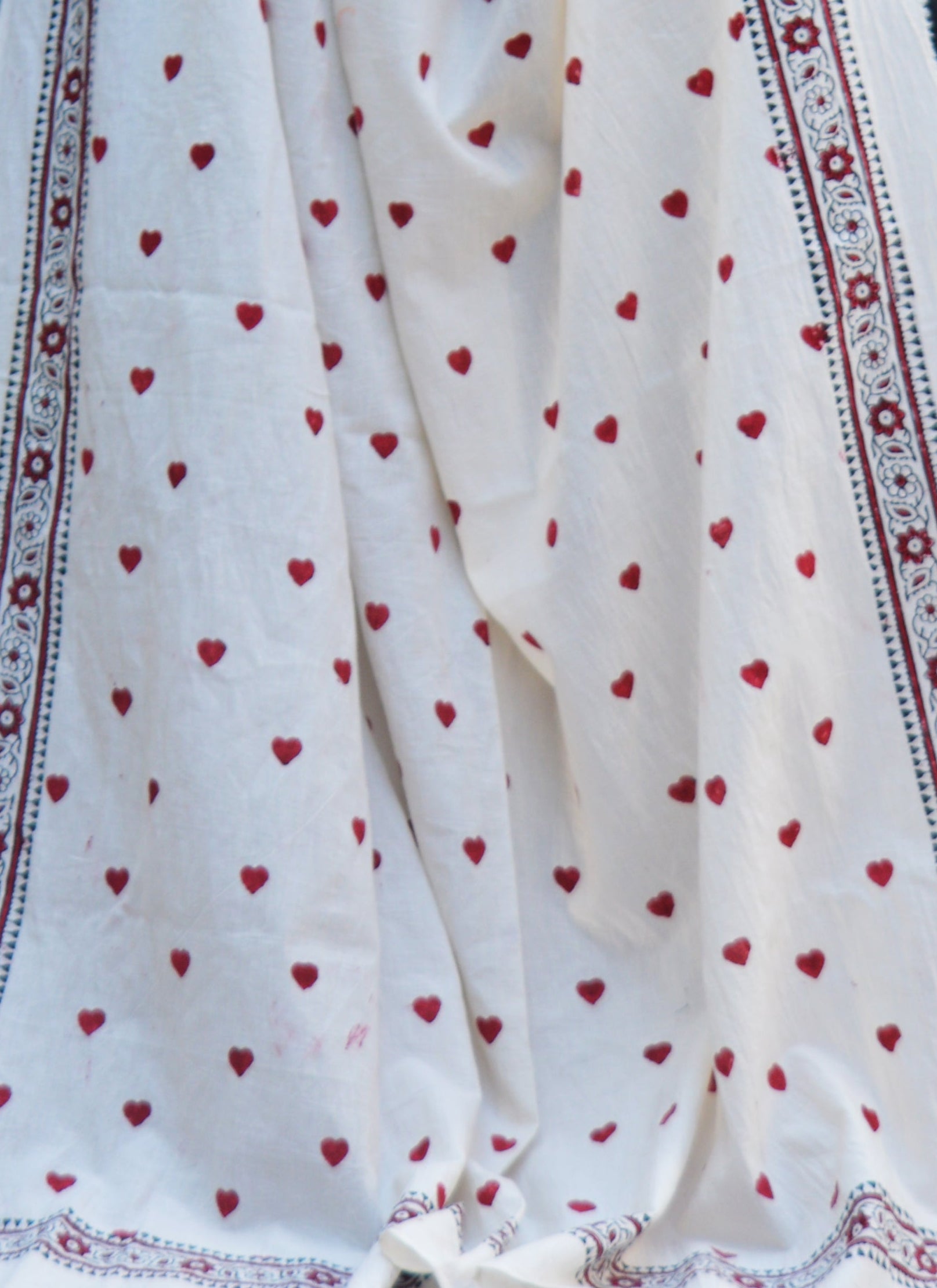 Hand Block Printed Smart Heart Dupatta / Chadar – Cotton with Thread Tassels & Sea Shell Ornaments