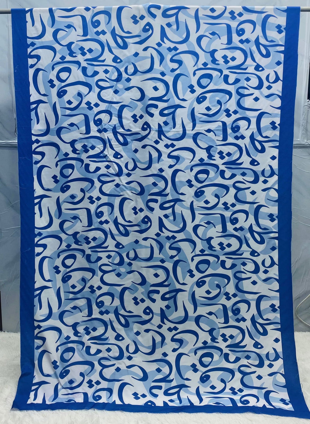Hujoom Lawn Duppatta Mehroon - Shopping Karado Pakistan
