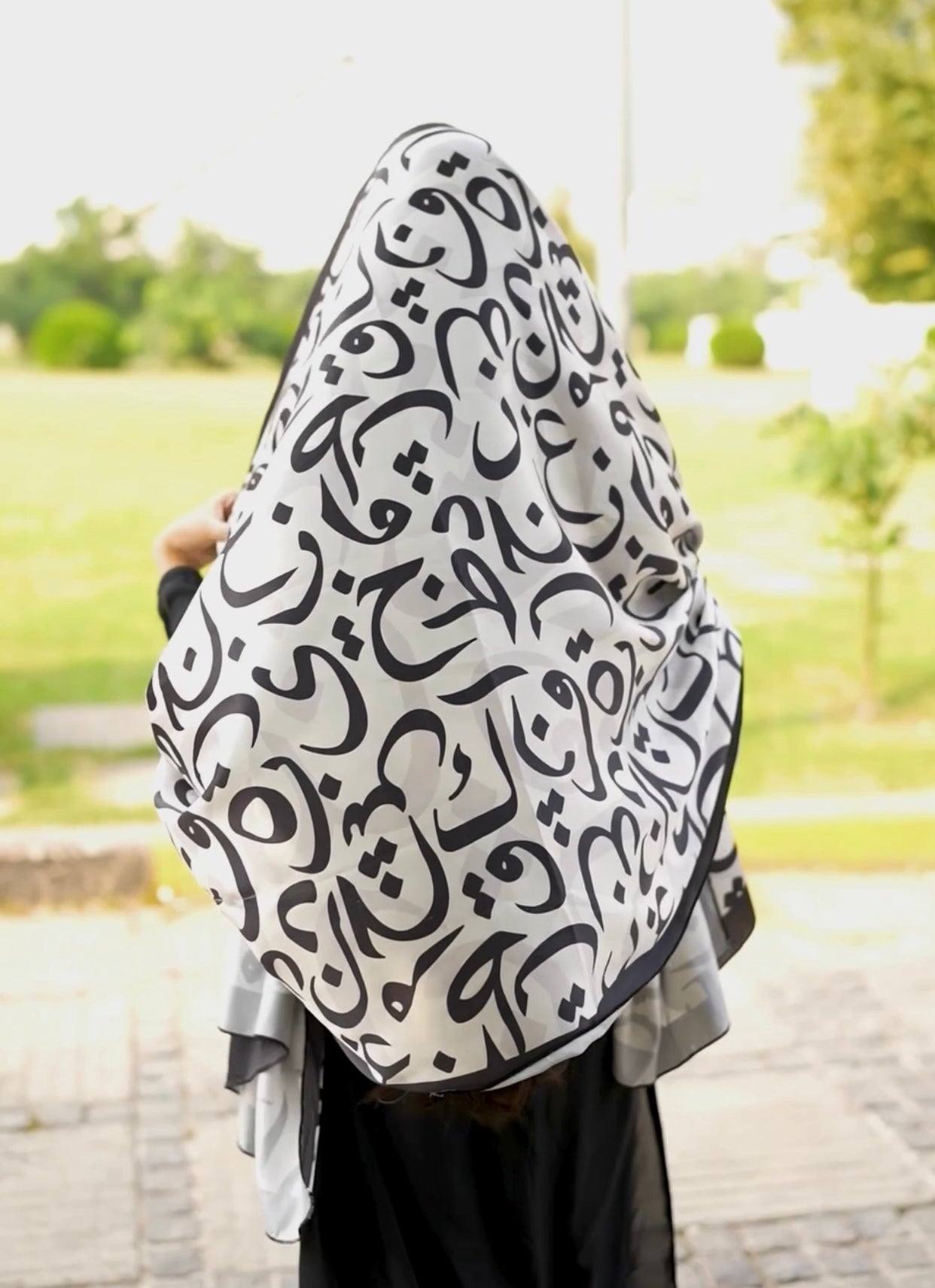 Hujoom Odhni - Black - Buy Online at Shopping Karado