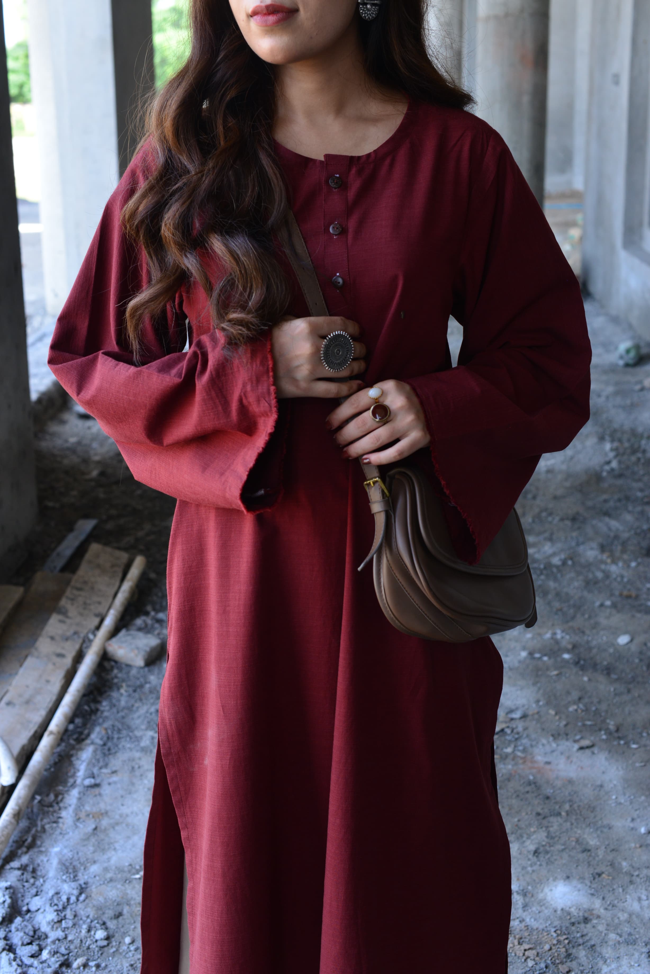 MAROON