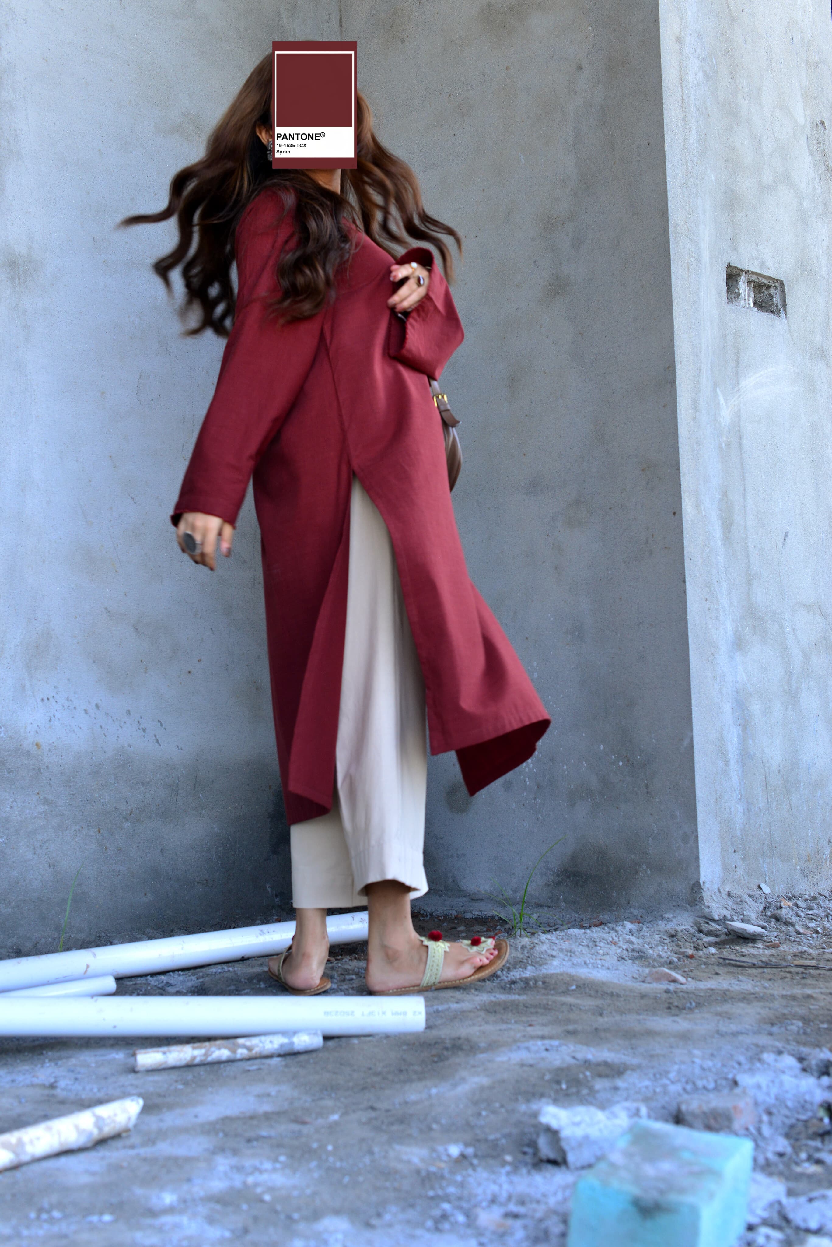 MAROON