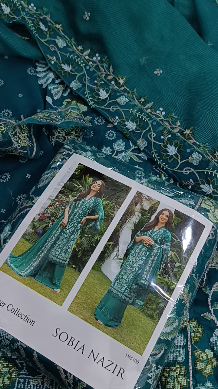 Buy 3Pc Green Maya Lawn Online at Shopping Karado - Premium Quality Unstitched Suit