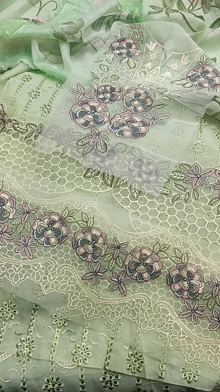 Mint Blossom Luxury Embroidered Suit 3pc pista novelle lawn