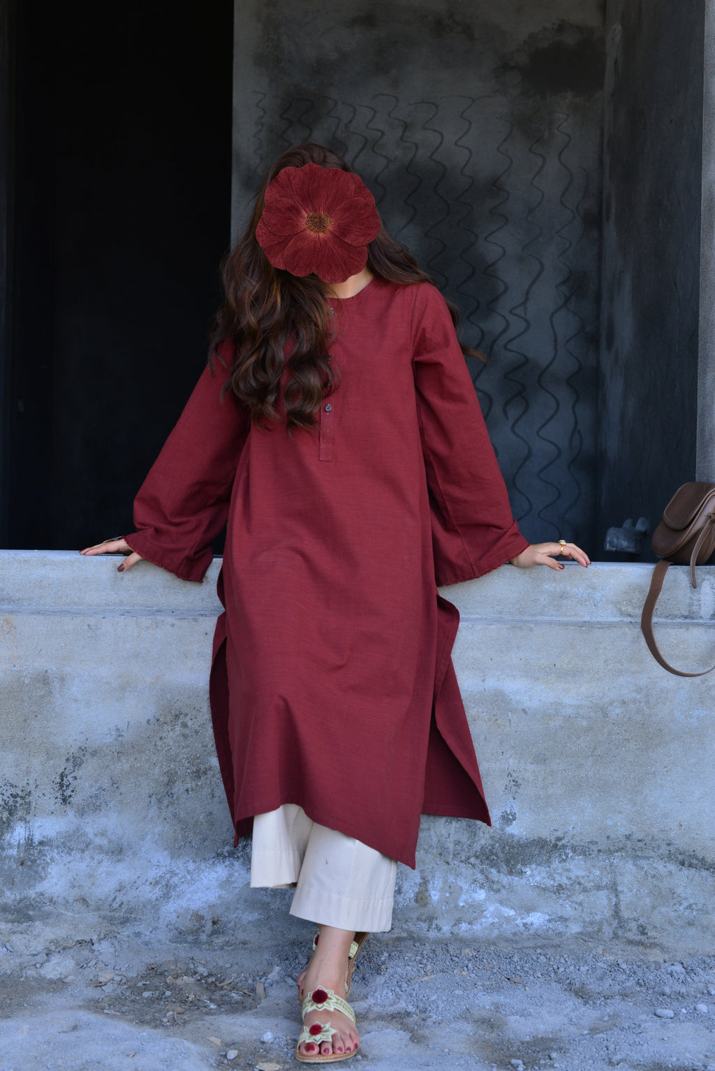 MAROON