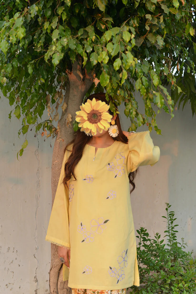 BUTTER YELLOW