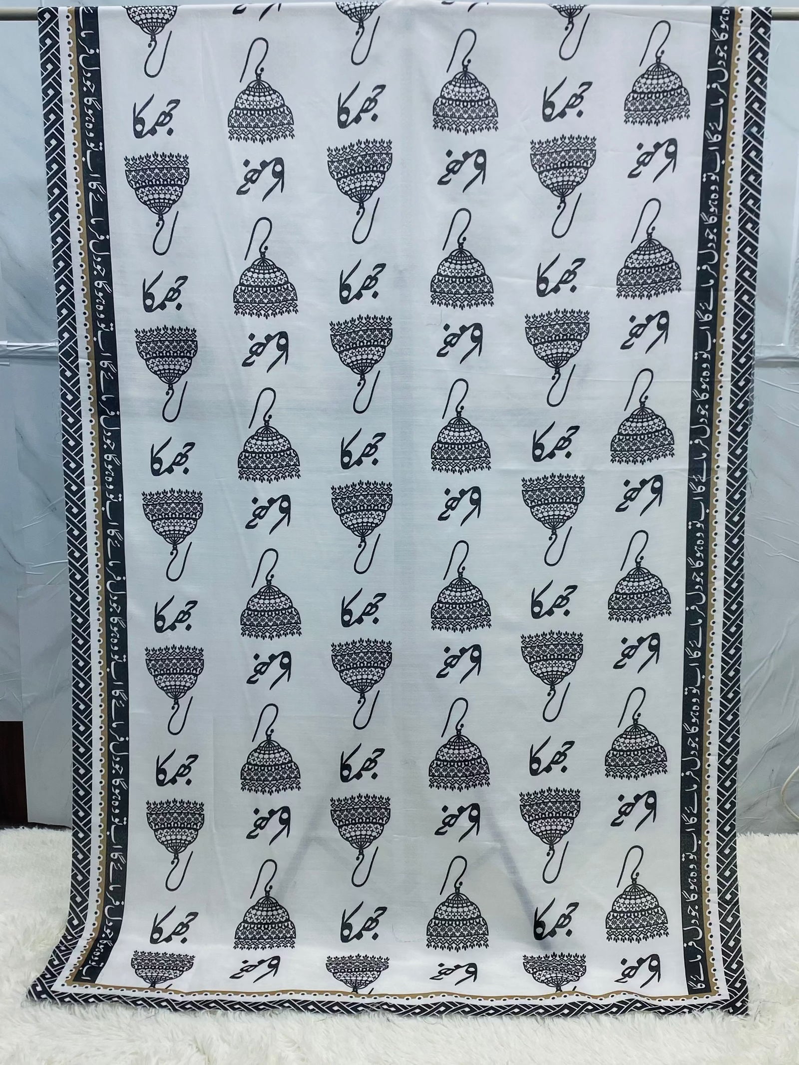 Jhumka Lawn Duppatta Black - Shopping Karado Pakistan