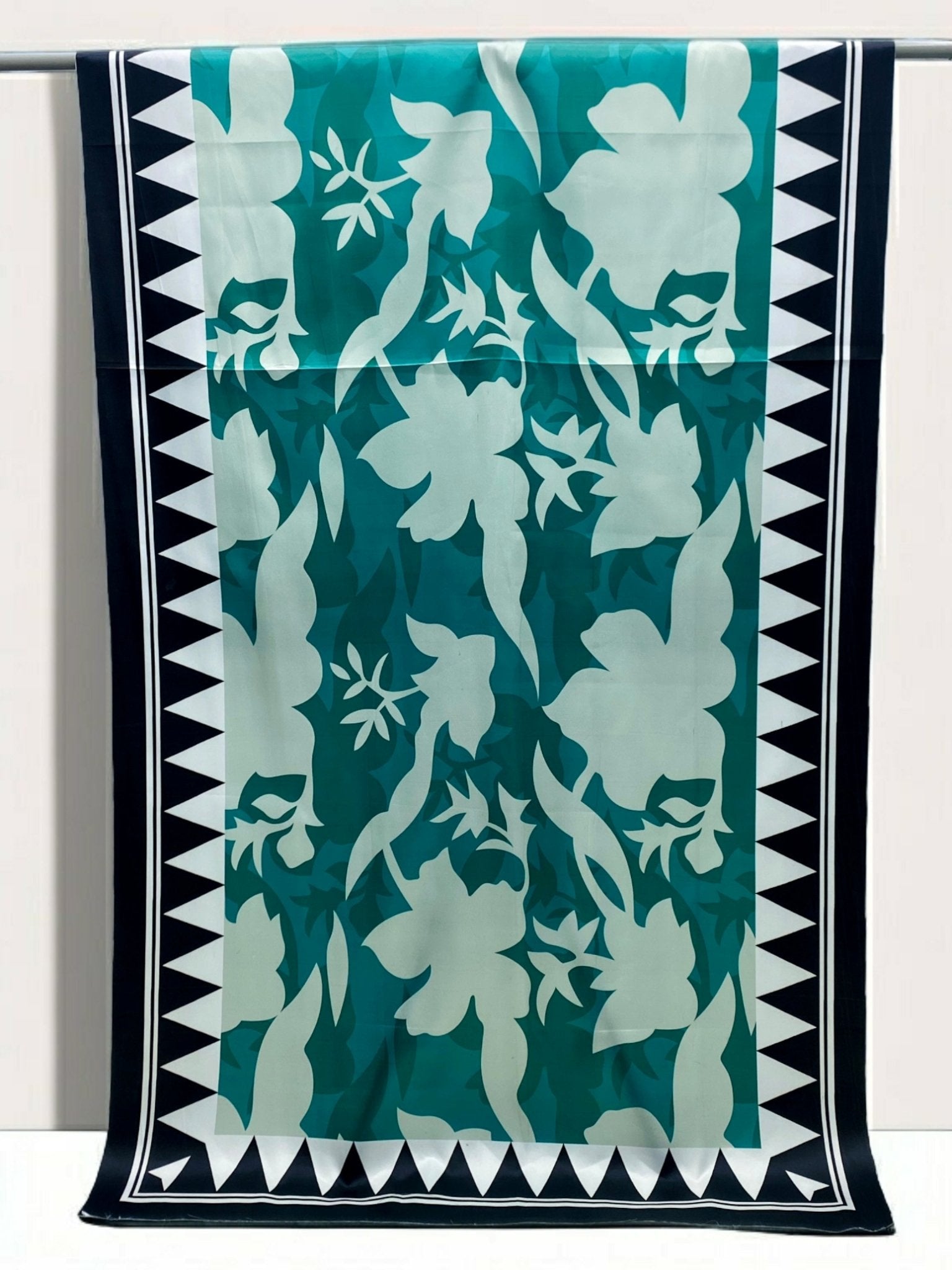Floral Elegance (SFE-02) Odhni Default Title - Shopping Karado Pakistan