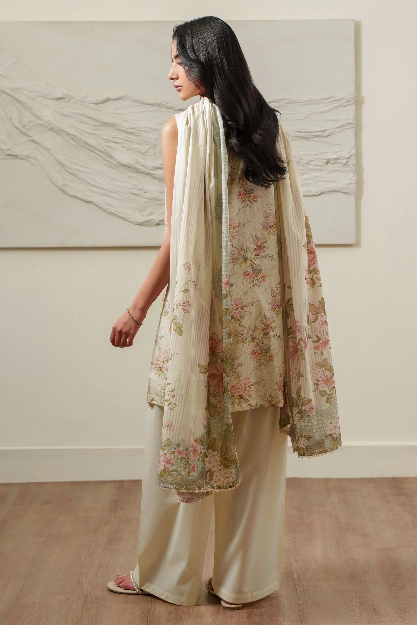 VINTAGE AURA-3 PIECE PRINTED LAWN SUIT