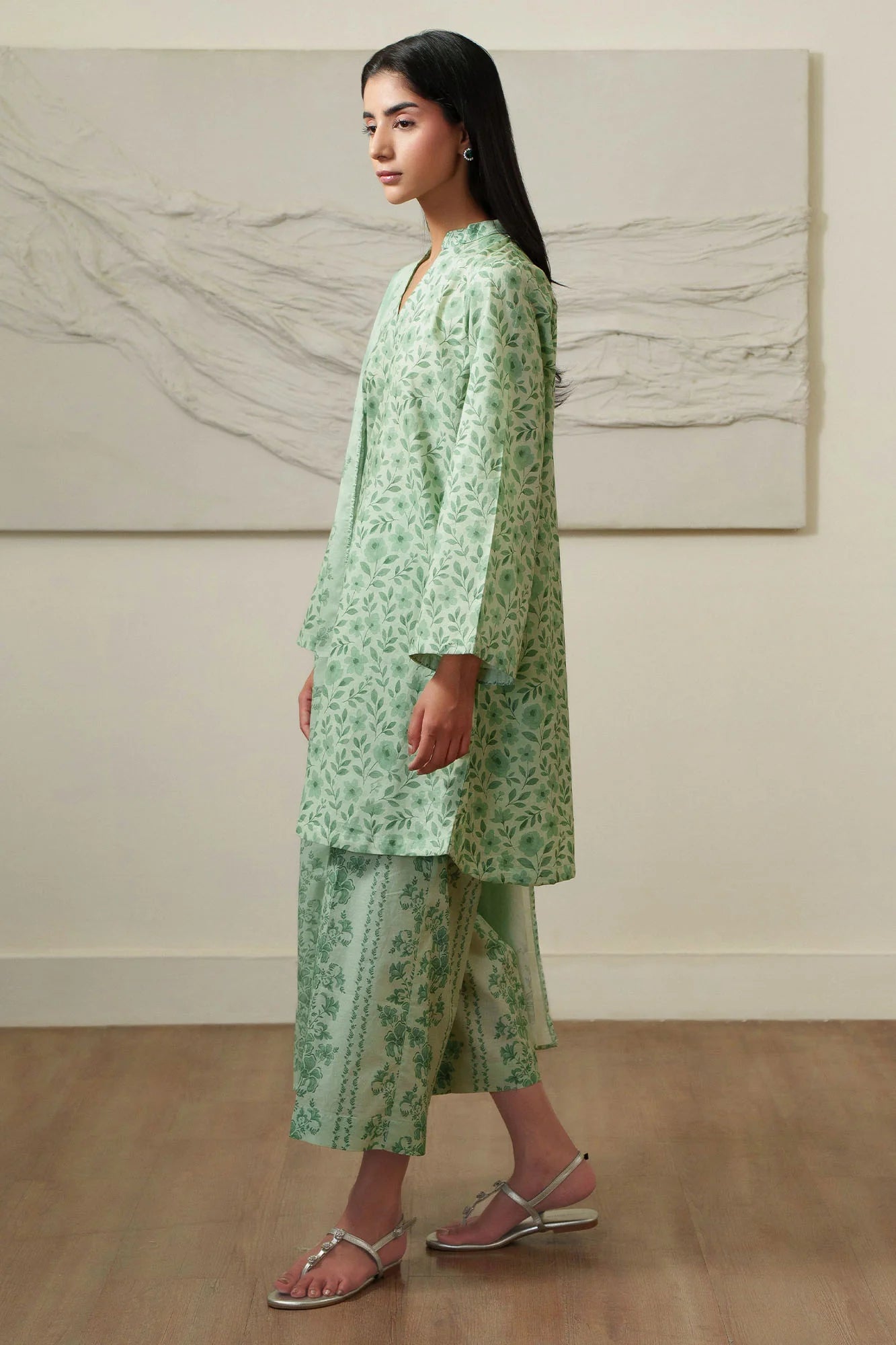 MINT BLOOM-3 PIECE PRINTED LAWN SUIT
