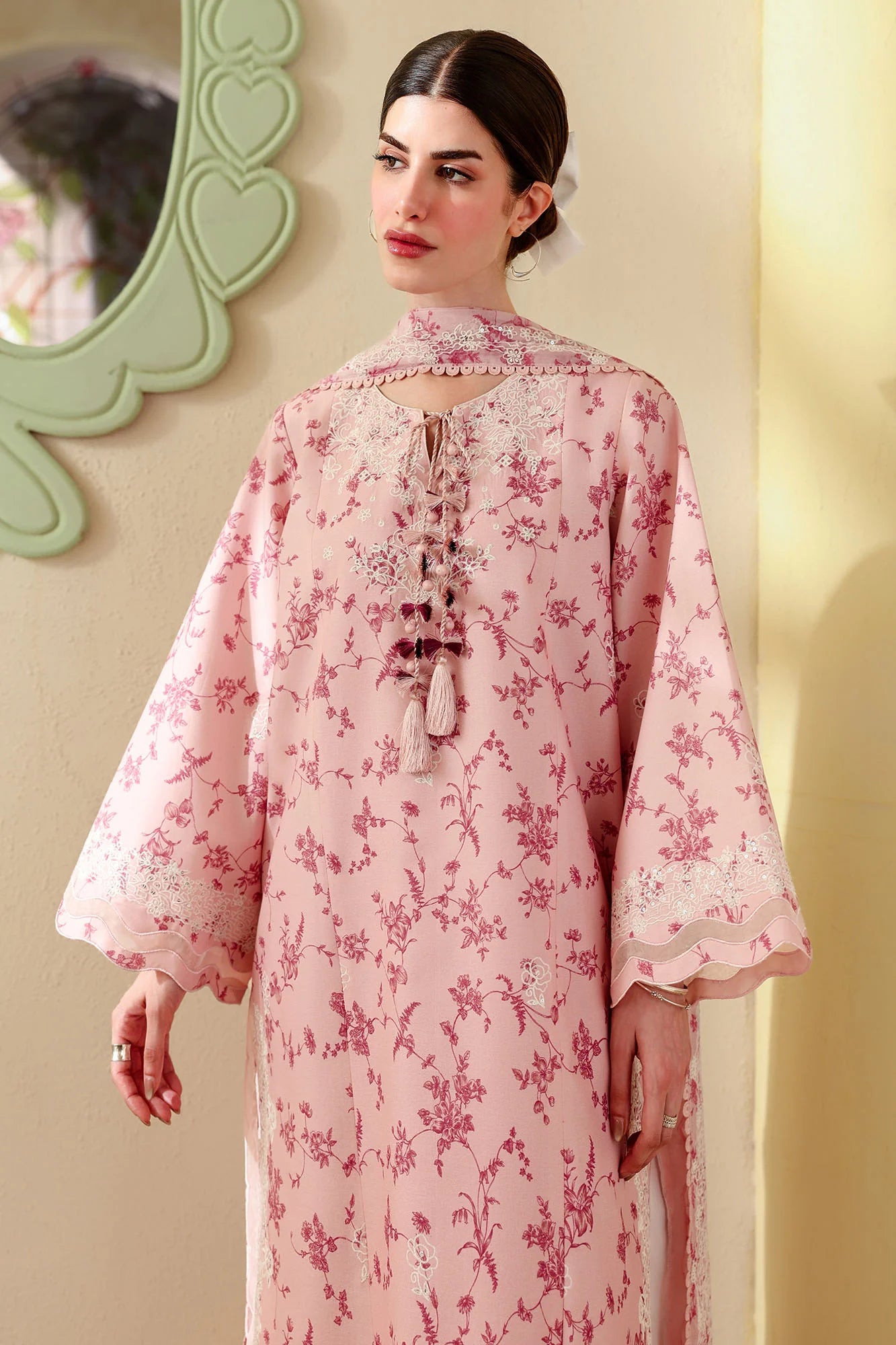 DUSTY PINK -3PC EMBROIDERED LAWN SUIT