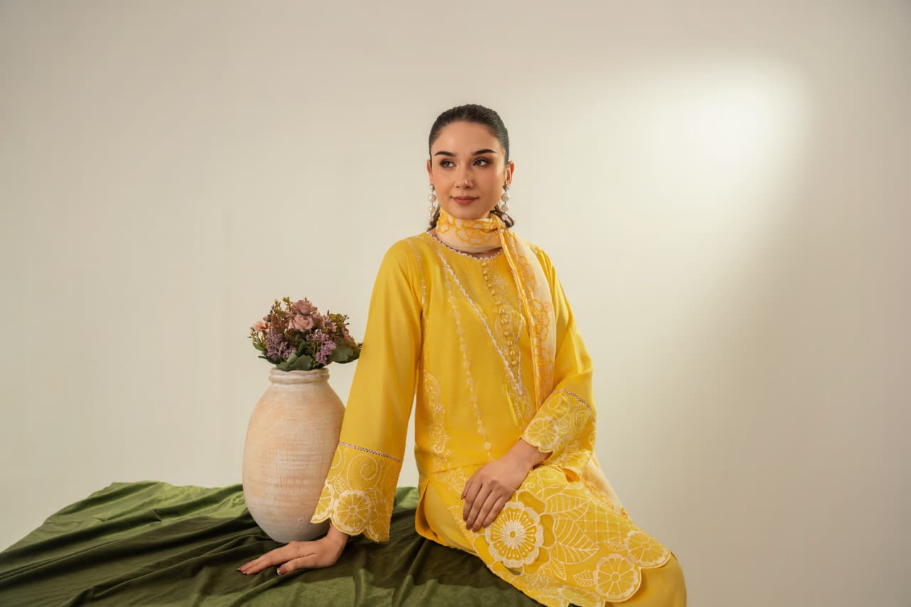 Buy Soraya Farshi 3Pc Online at Shopping Karado