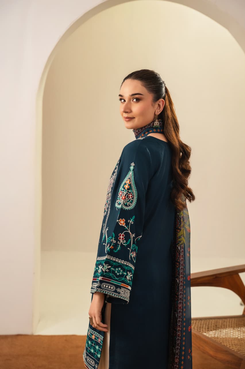 Buy Sajjal Farshi 3Pc Online at Shopping Karado