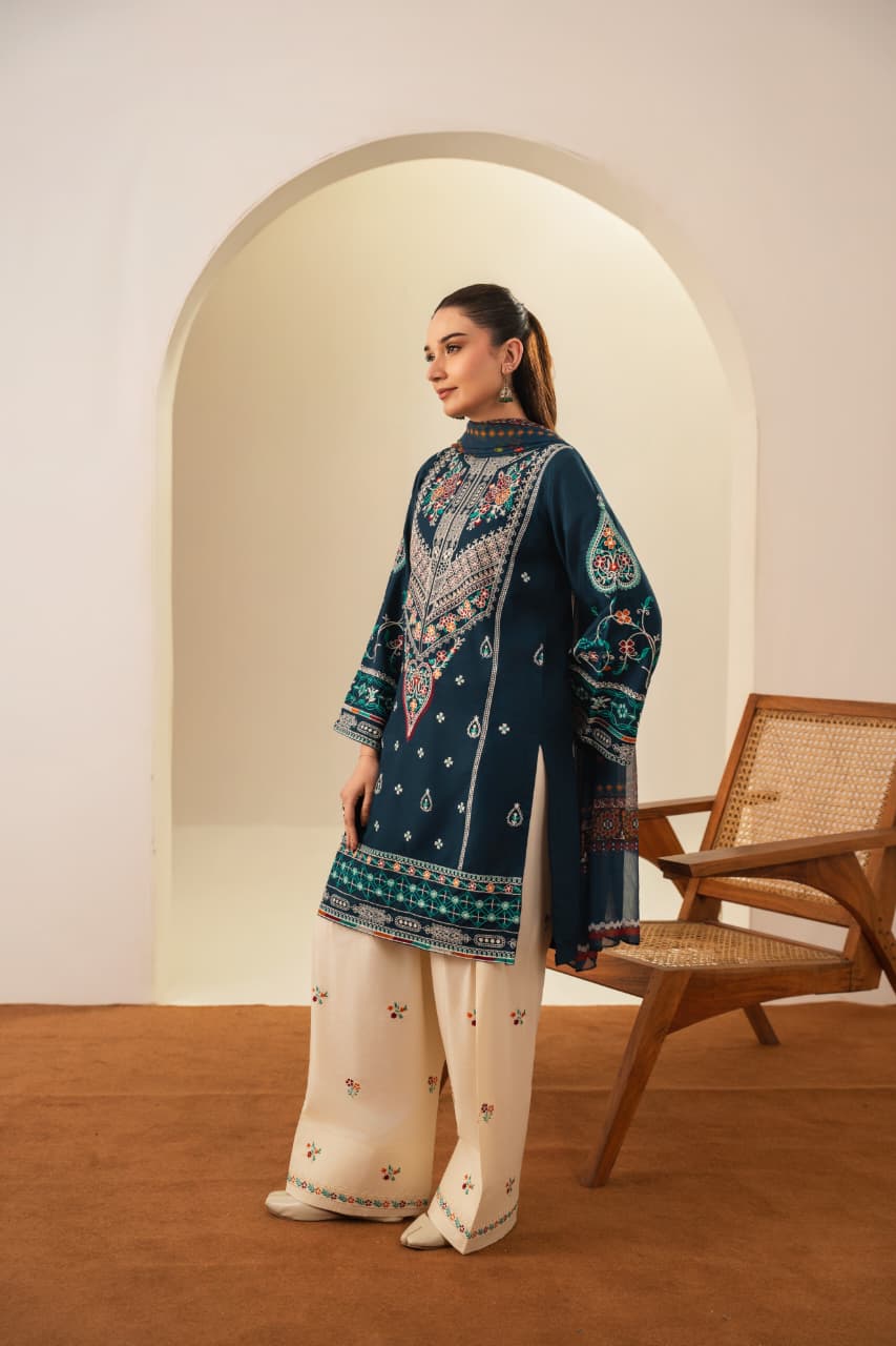 Buy Sajjal Farshi 3Pc Online at Shopping Karado