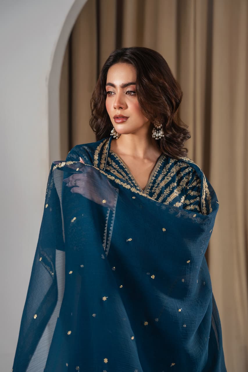Buy Zinc Peacock 3Pc Online at Shopping Karado