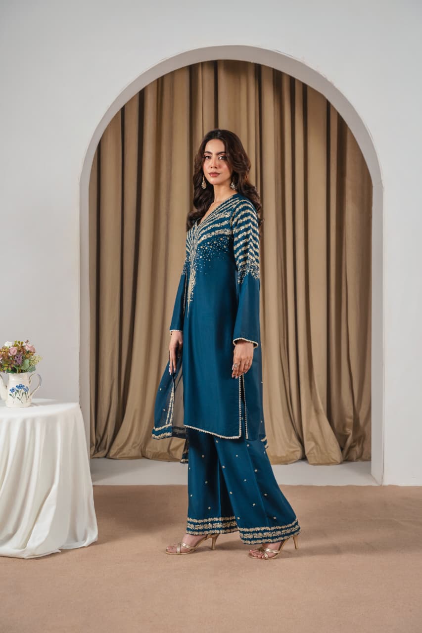 Buy Zinc Peacock 3Pc Online at Shopping Karado