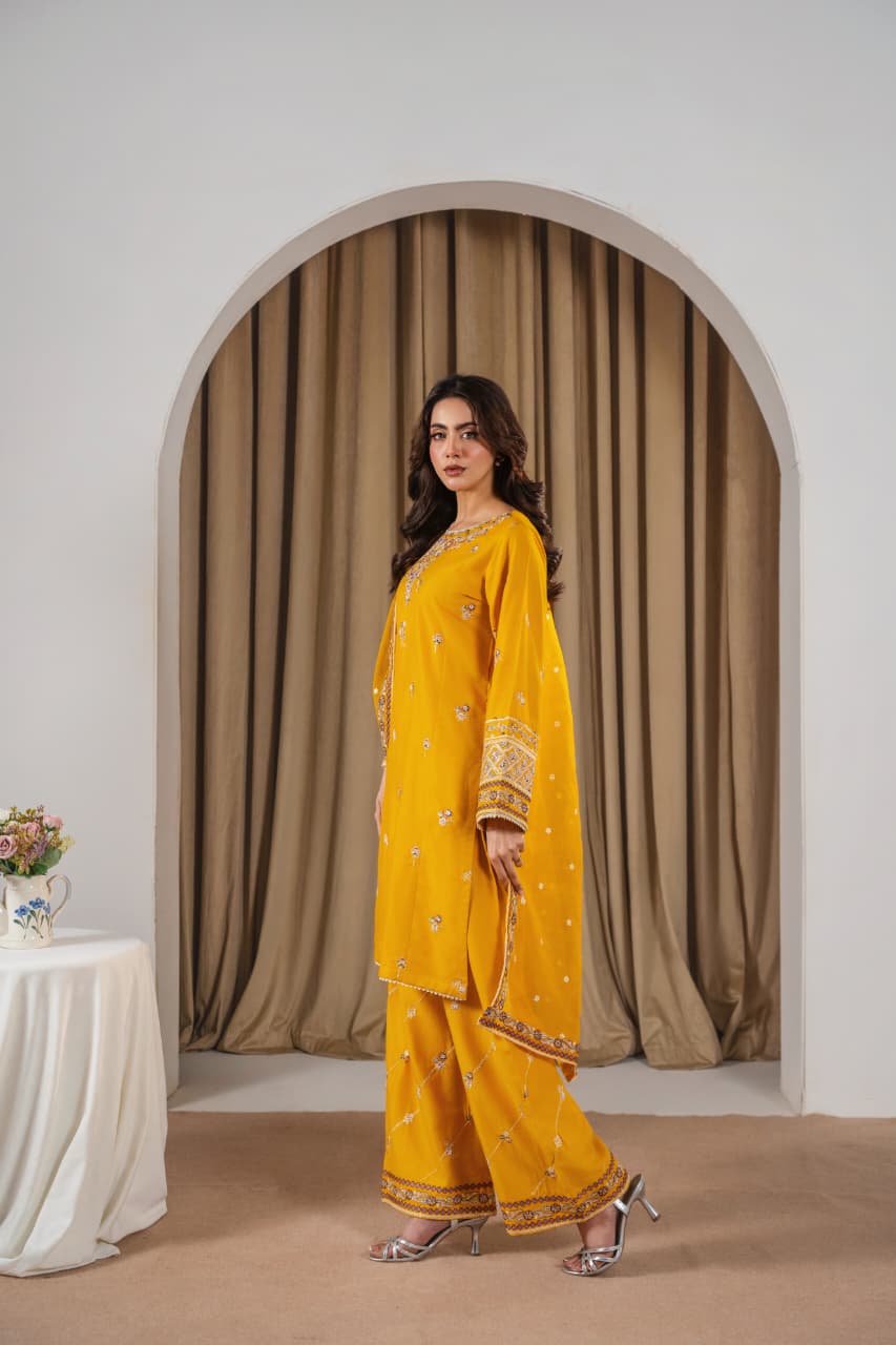 Buy Preet 3Pc Online at Shopping Karado
