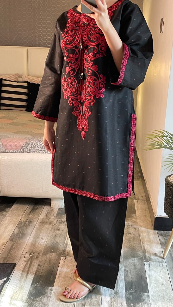 Buy Yasmine 2Pc Online at Shopping Karado