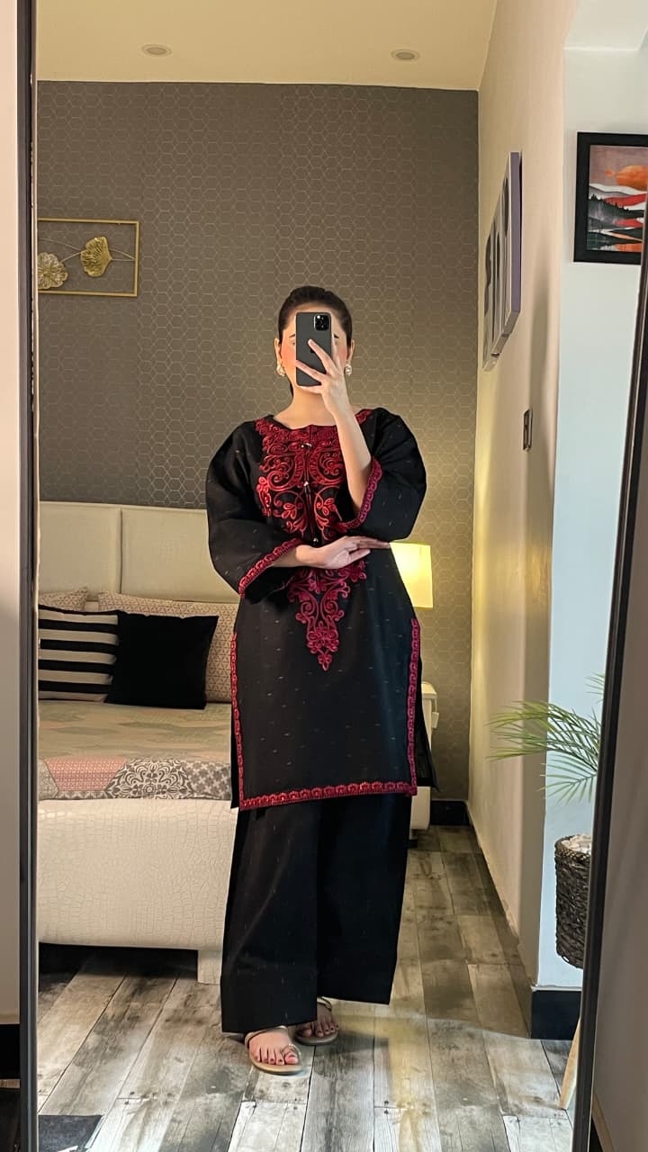 Buy Yasmine 2Pc Online at Shopping Karado