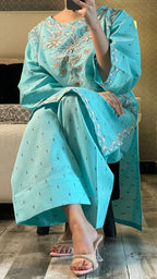 Buy Layla 2Pc Online at Shopping Karado