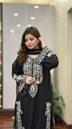 Buy Black Sapphire 3Pc Online at Shopping Karado