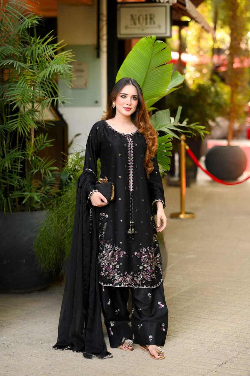 ZARQA EMBROIDERED 3PC (FARSHI)