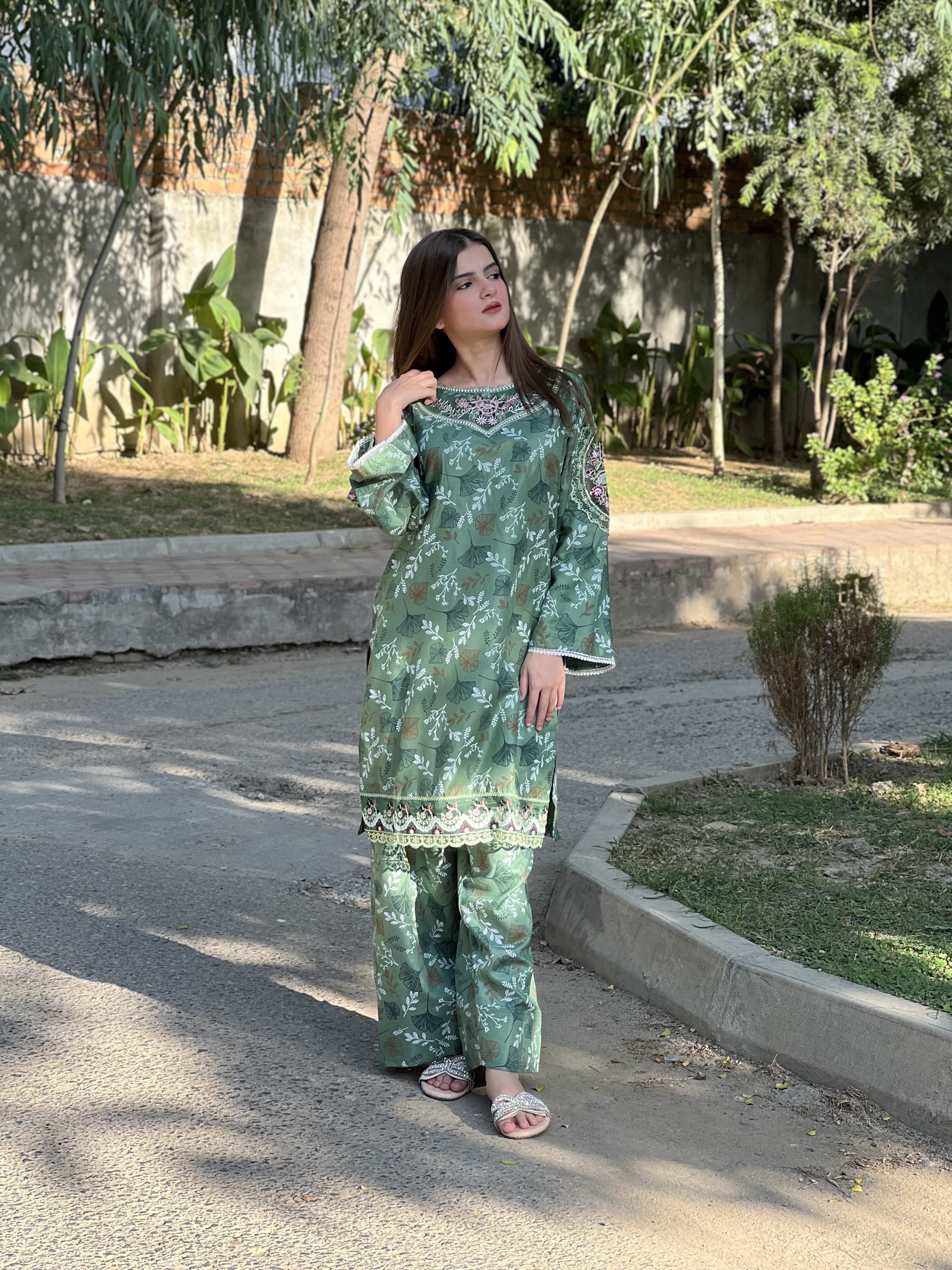Buy Wafa Farshi 2Pc Online at Shopping Karado