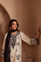 Buy White Pearl 3Pc Online at Shopping Karado