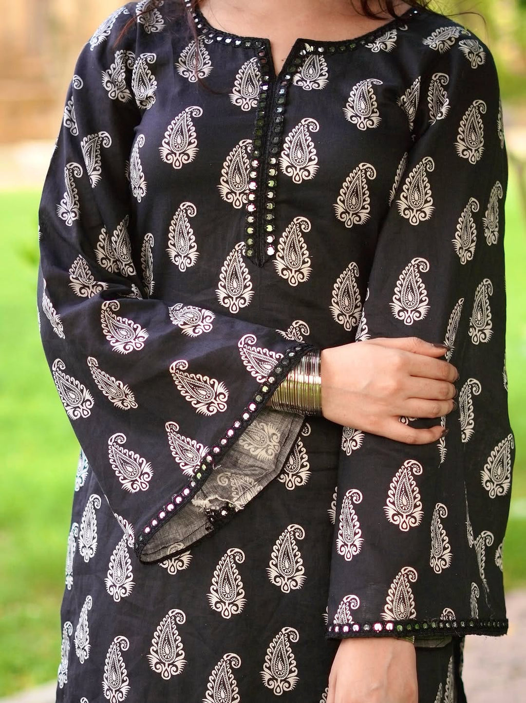 Buy Mehru Farshi 2Pc Online at Shopping Karado