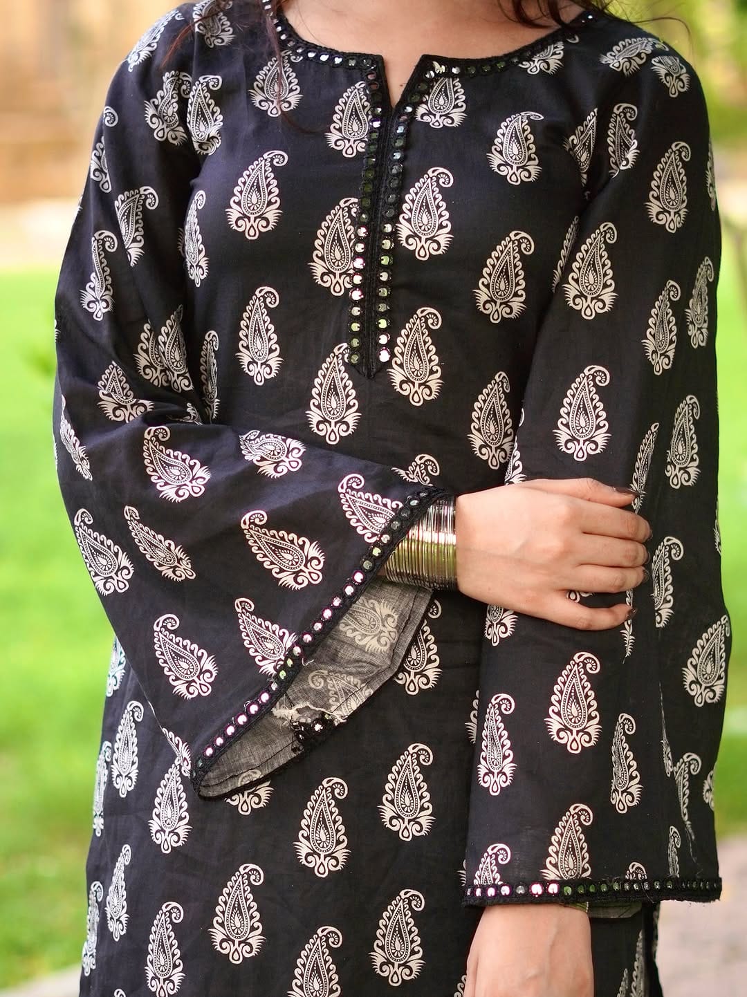Buy Mehru Farshi 2Pc Online at Shopping Karado