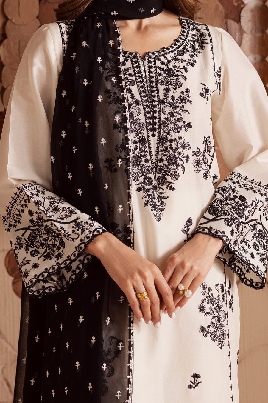 Buy White Pearl 3Pc Online at Shopping Karado