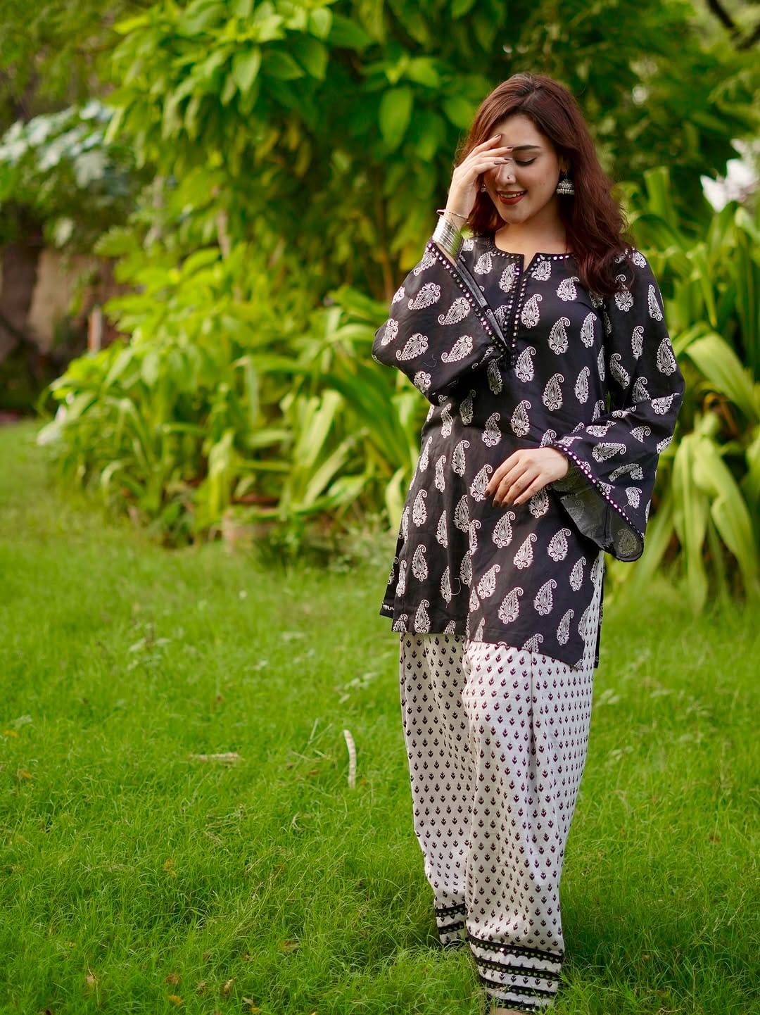Buy Mehru Farshi 2Pc Online at Shopping Karado
