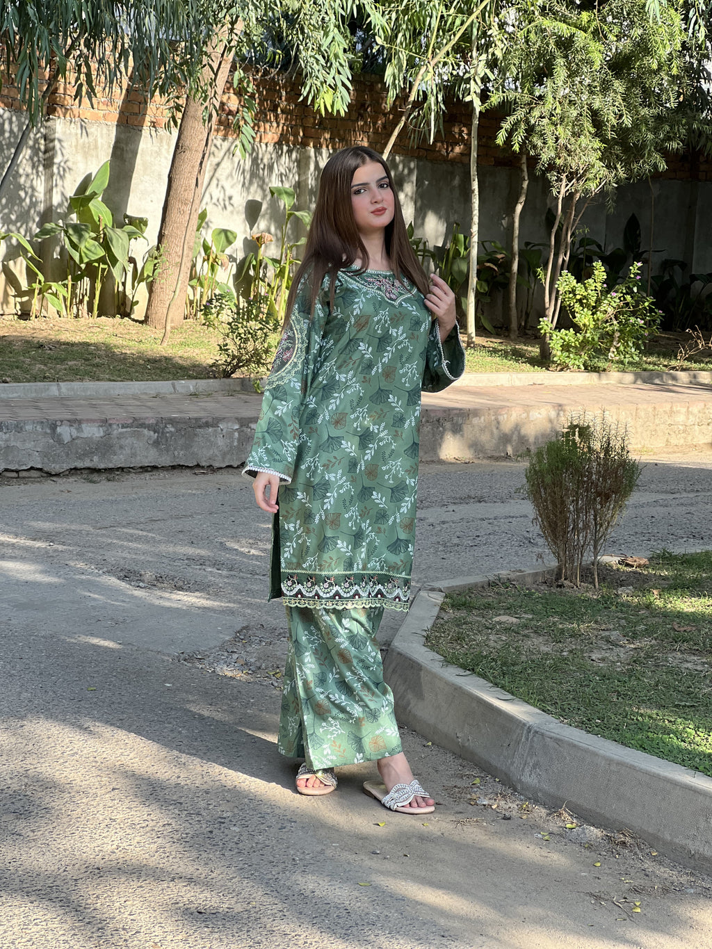 Buy Wafa Farshi 2Pc Online at Shopping Karado